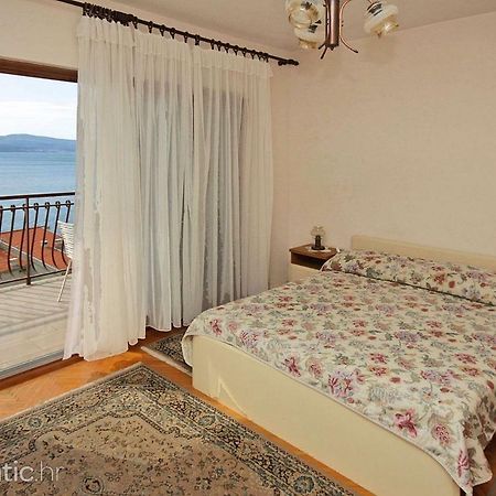 Apartmani Ujdur Omiš Exteriör bild