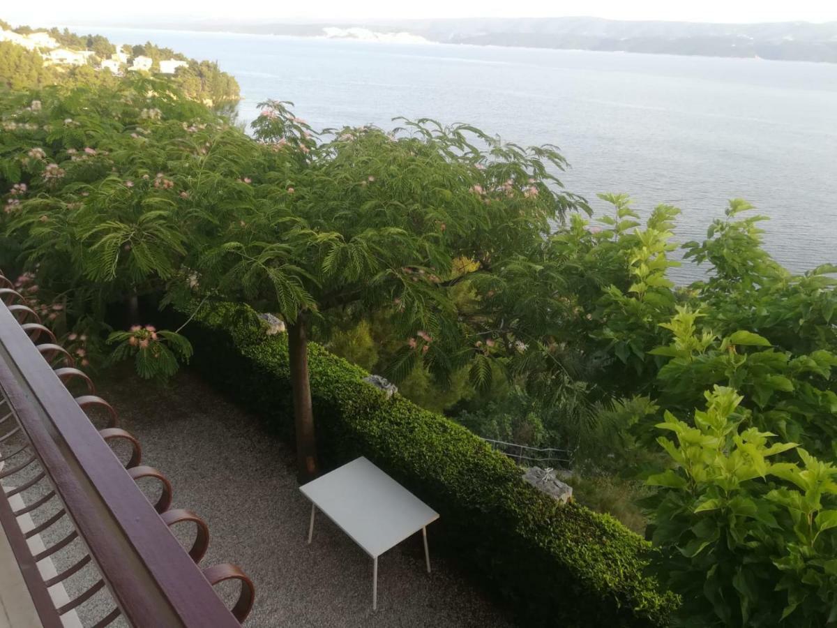 Apartmani Ujdur Omiš Exteriör bild
