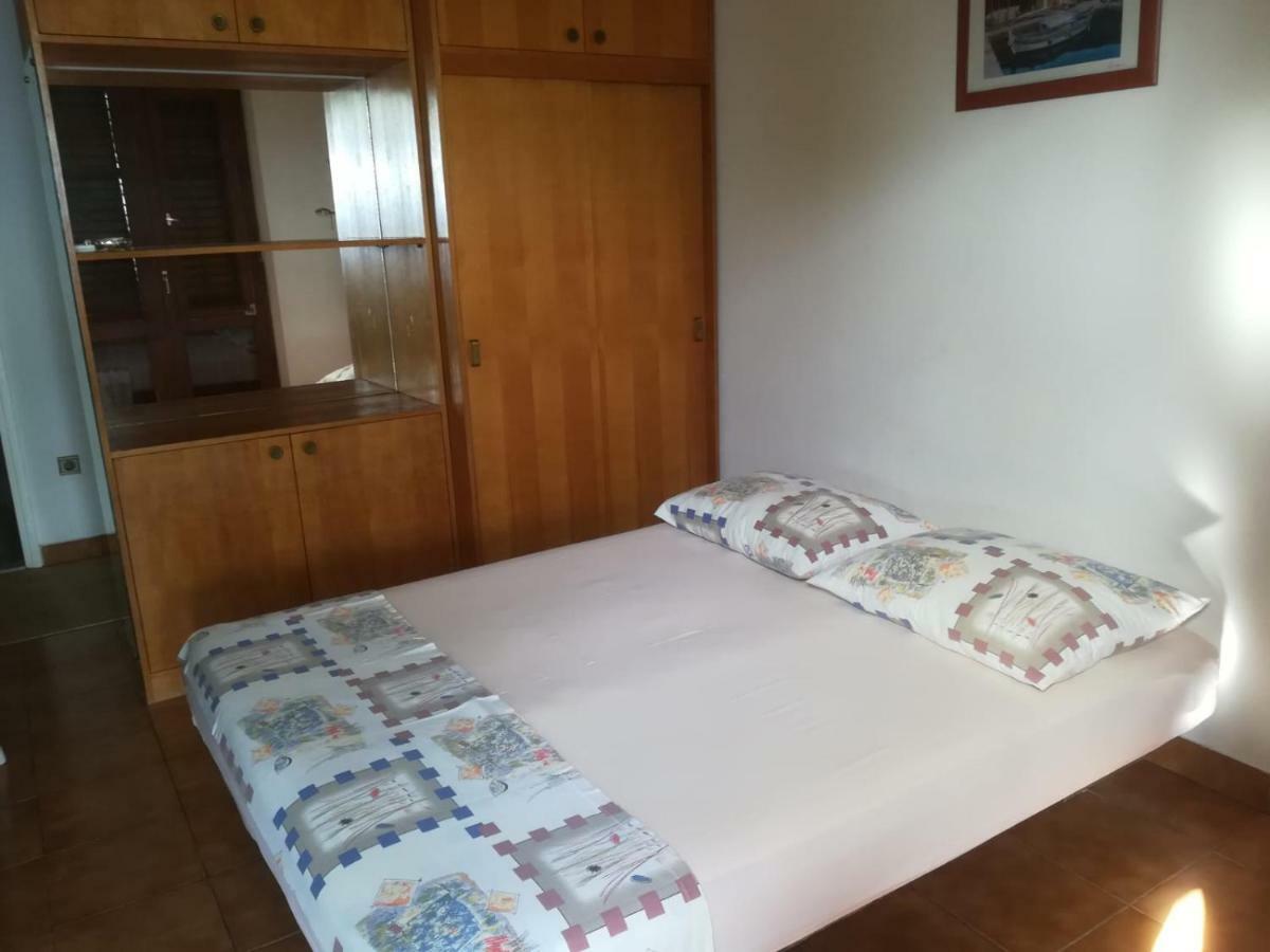Apartmani Ujdur Omiš Exteriör bild