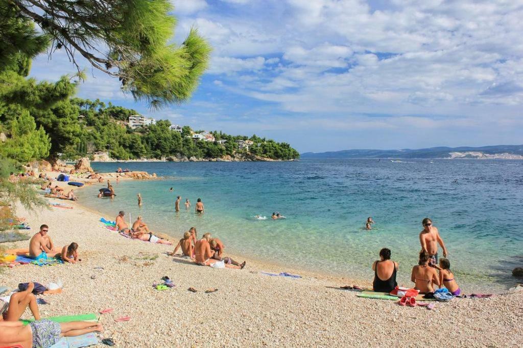 Apartmani Ujdur Omiš Exteriör bild