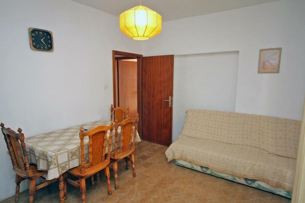 Apartmani Ujdur Omiš Exteriör bild