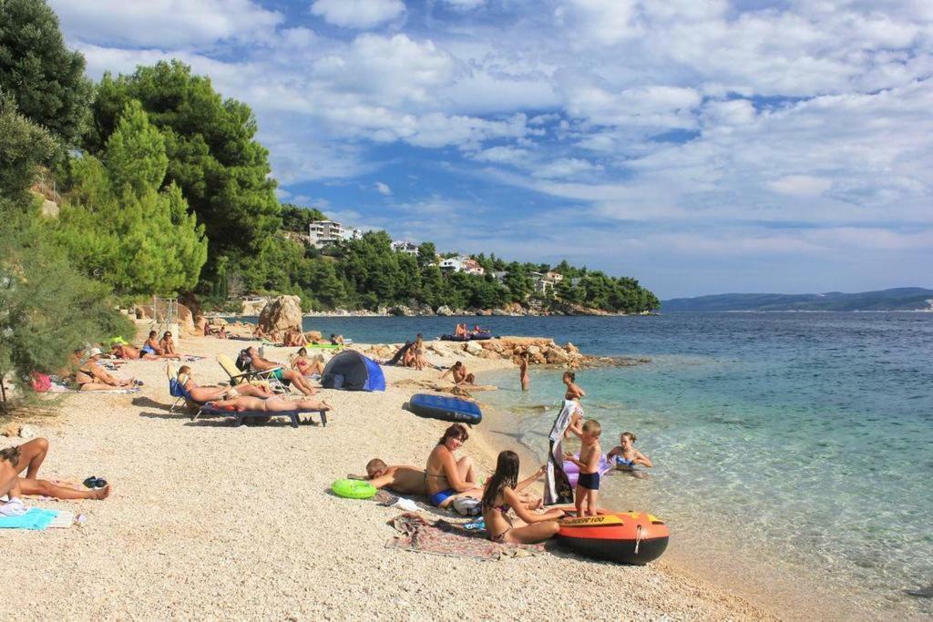 Apartmani Ujdur Omiš Exteriör bild