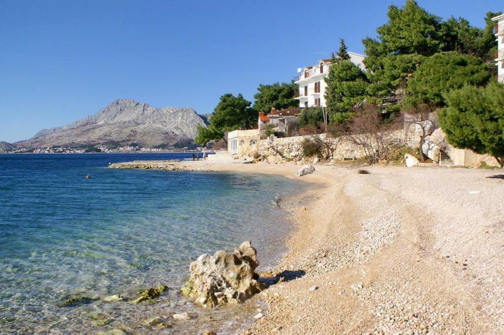 Apartmani Ujdur Omiš Exteriör bild