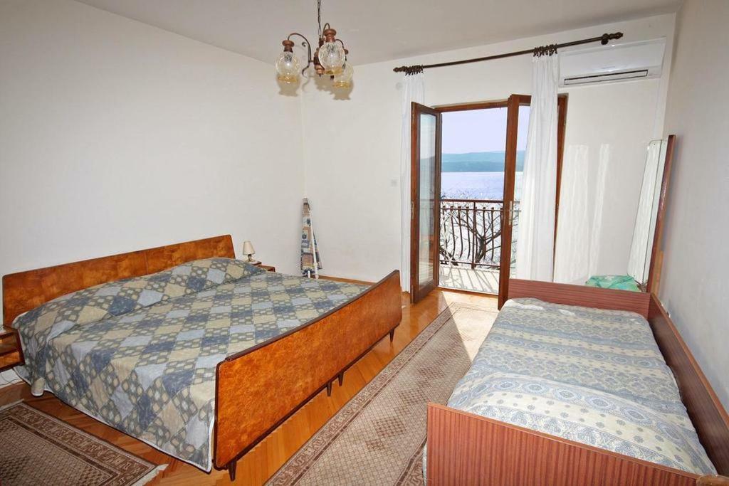 Apartmani Ujdur Omiš Exteriör bild