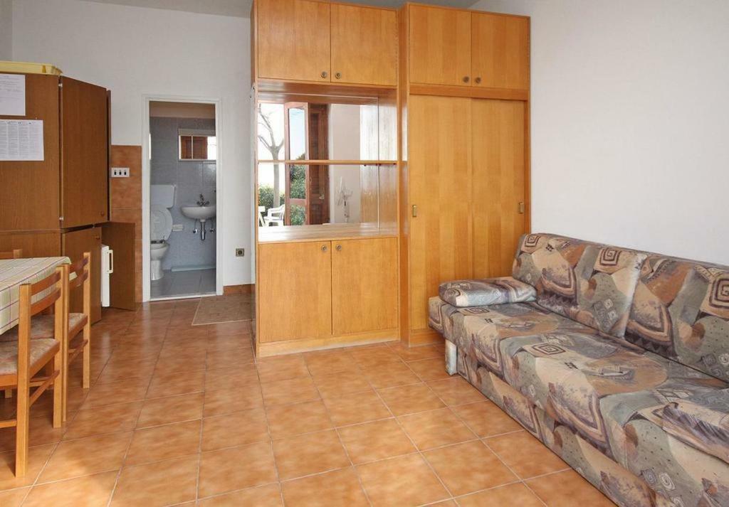Apartmani Ujdur Omiš Exteriör bild